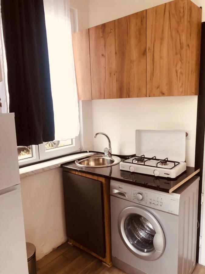 HASI hotel Dzjermoek Buitenkant foto
